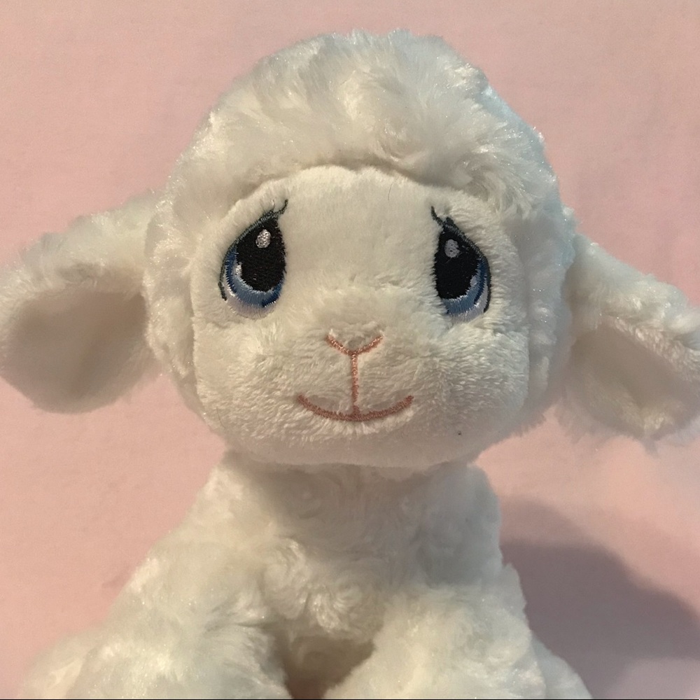 Precious Moments Luffie Lamb